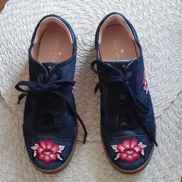 kate spade Shoes Kate Spade Tennis Shoes Sz 75 M Dark Blue Poshmark